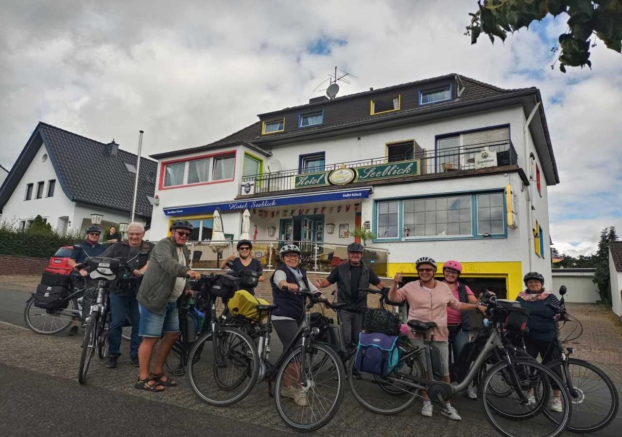 Hotel Haus Seeblick Apartments Am See Obermaubach Exterior foto